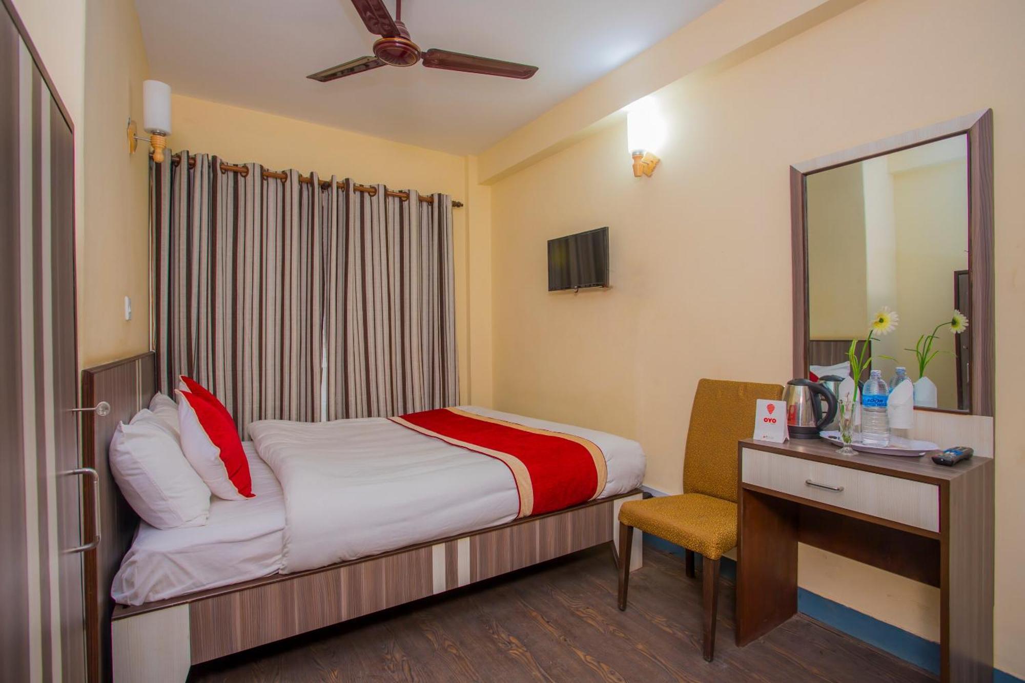Oyo 297 Hotel Aayam Katmandu Eksteriør billede