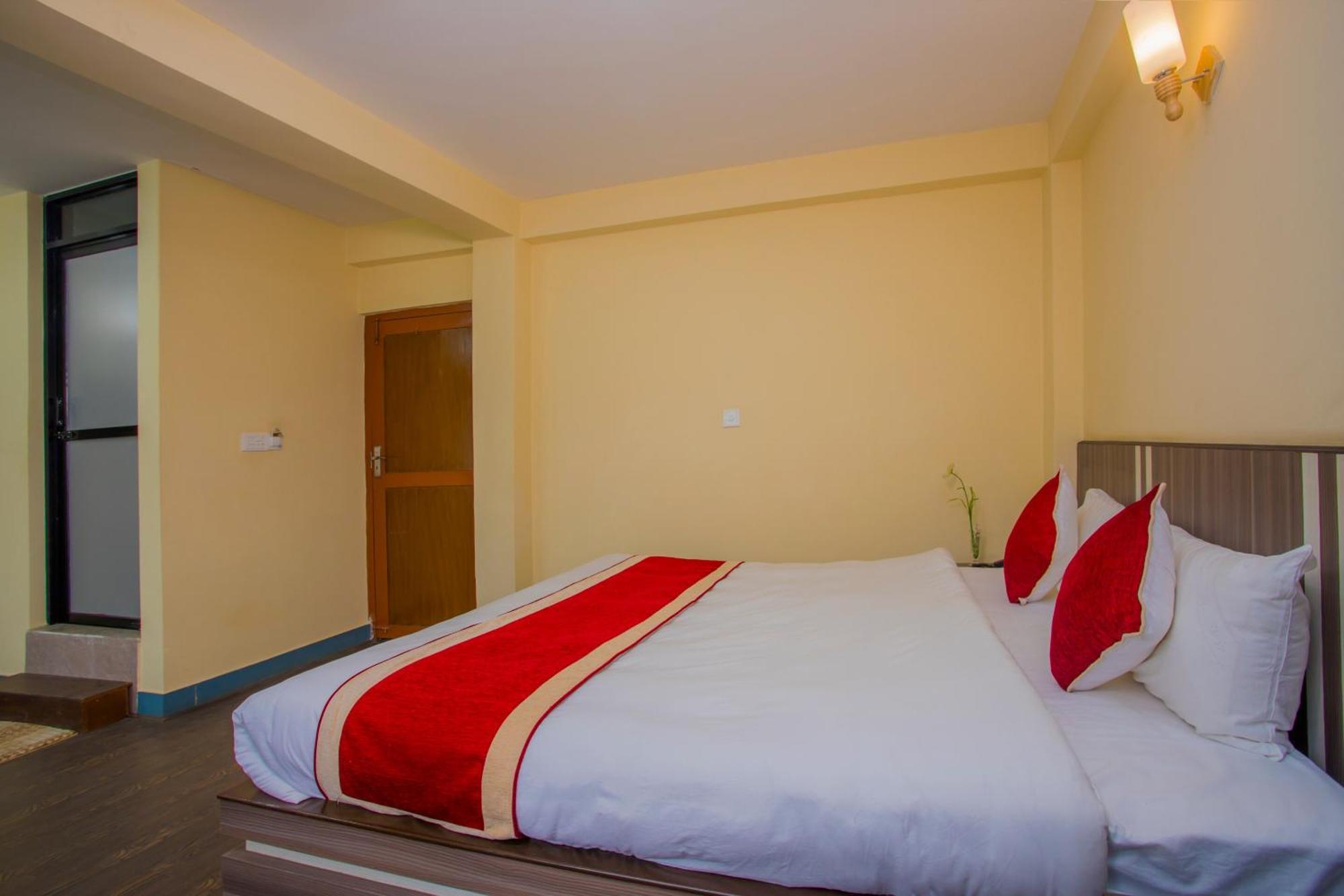 Oyo 297 Hotel Aayam Katmandu Eksteriør billede